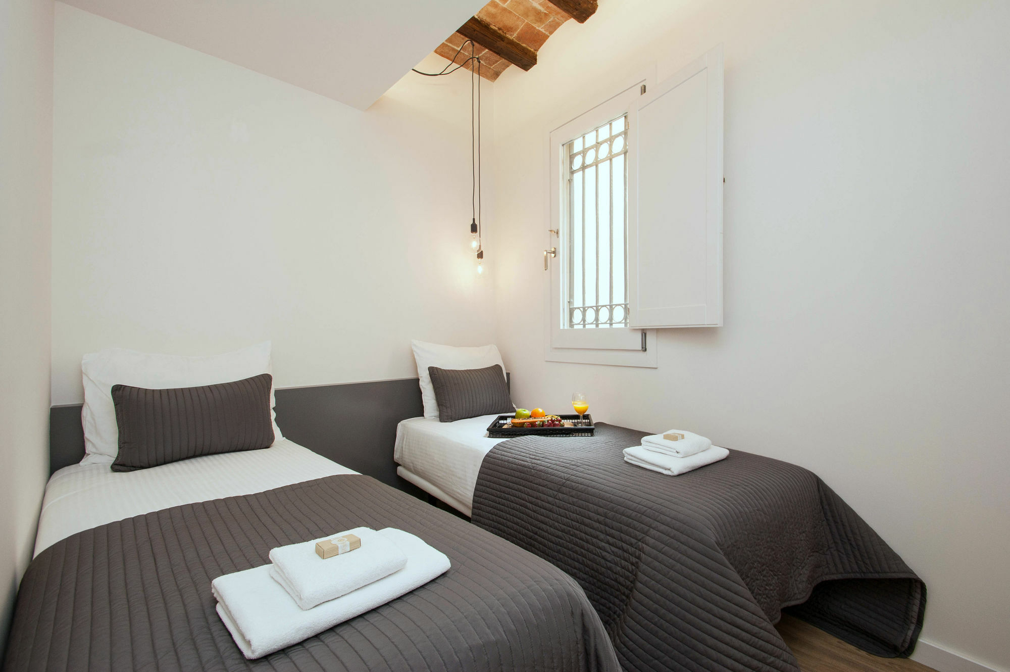 Bcn Town Apartments Portaferrissa Barcelona Exterior foto